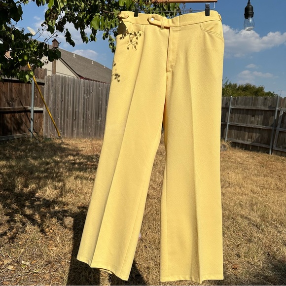Vintage 1960s yellow wide leg trousers - Picture 4 of 7